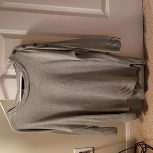 Lightweight 3/4 Length Sleeve Sweater